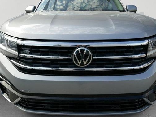 2021 Volkswagen Atlas 3.6 SE w/ Technology R-Line