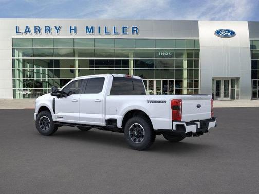2025 Ford F-350 Lariat Super Duty