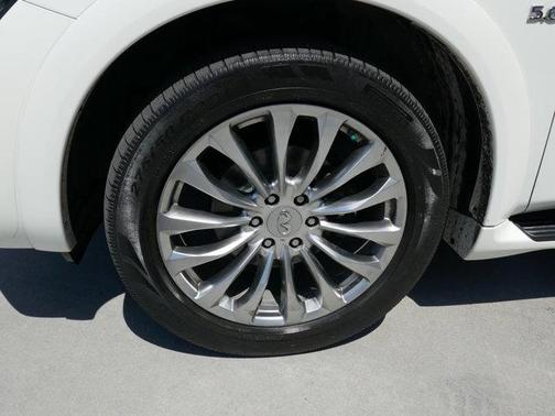 2015 INFINITI QX80 Base