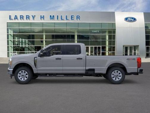 2025 Ford F-350 XLT