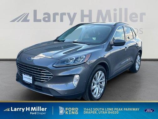 2022 Ford Escape Titanium