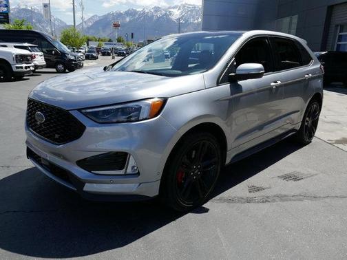 2020 Ford Edge ST
