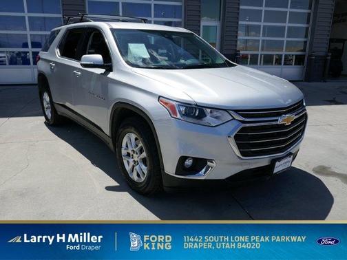 2020 Chevrolet Traverse LT Cloth