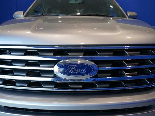 2020 Ford Expedition Max XLT