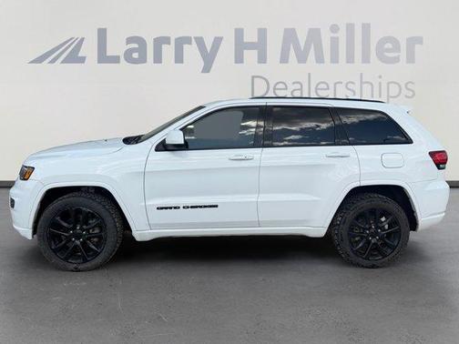 Bright White Clearcoat 2020 Jeep Grand Cherokee Altitude