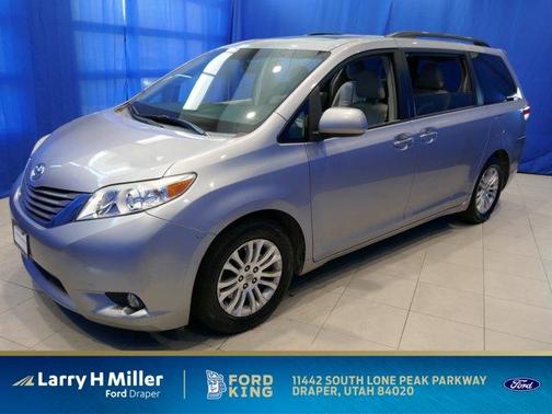 2012 Toyota Sienna