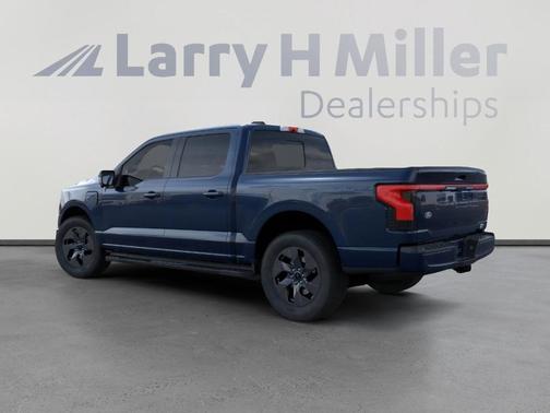 2025 Ford F-150 Lightning LARIAT