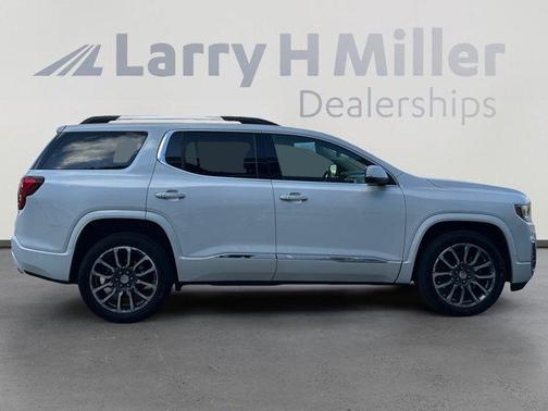 2020 GMC Acadia Denali