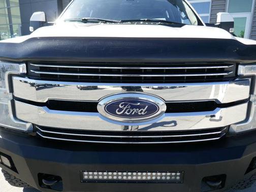 2017 Ford F-350 Lariat Super Duty