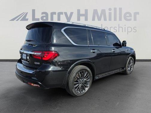 2022 INFINITI QX80 SENSORY