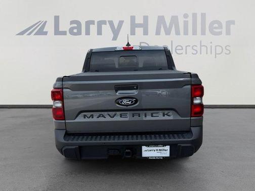 Gray Metallic 2025 Ford Maverick Lariat