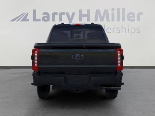 Agate Black Metallic 2026 Ford F-350 Lariat Super Duty