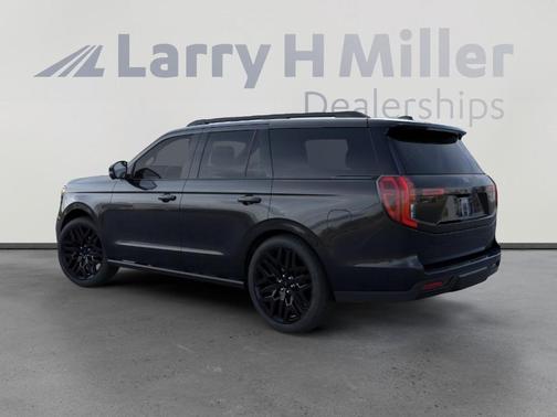 Agate Black Metallic 2026 Ford Expedition Platinum