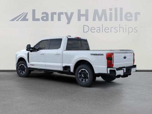 2025 Ford F-350 Lariat Super Duty