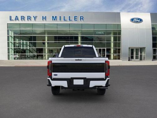 2025 Ford F-350 Platinum