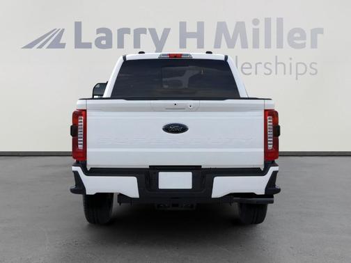 2026 Ford F-350 Lariat Super Duty