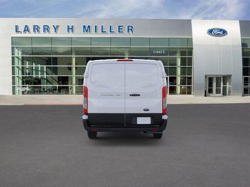 2025 Ford Transit-250