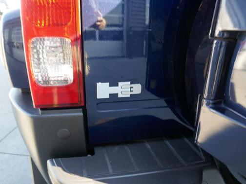 2007 Hummer H3 SUV