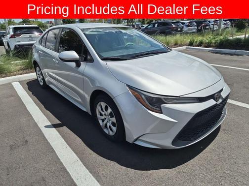 Classic Silver Metallic 2022 Toyota Corolla LE
