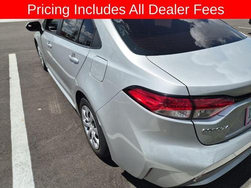 Classic Silver Metallic 2022 Toyota Corolla LE