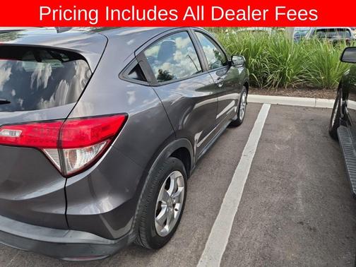 Modern Steel Metallic 2021 Honda HR-V LX