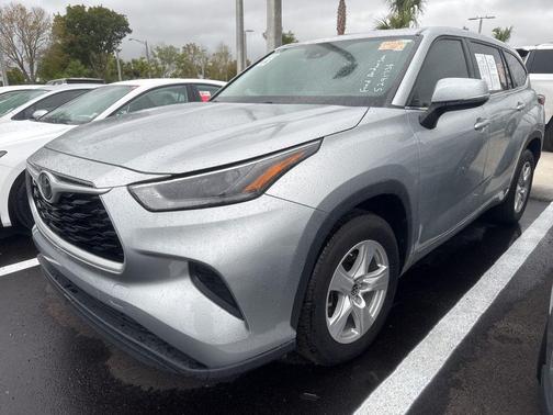 Celestial Silver Metallic 2023 Toyota Highlander Platinum