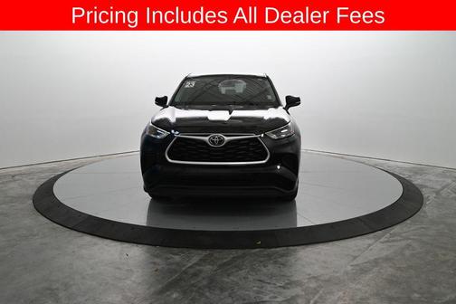 Midnight Black Metallic 2023 Toyota Highlander L