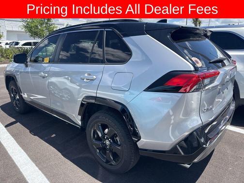 Silver Sky Metallic w/Midnight Black Roof 2020 Toyota RAV4 Hybrid SE