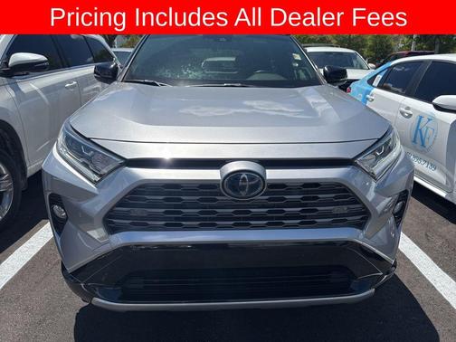 Silver Sky Metallic w/Midnight Black Roof 2020 Toyota RAV4 Hybrid SE