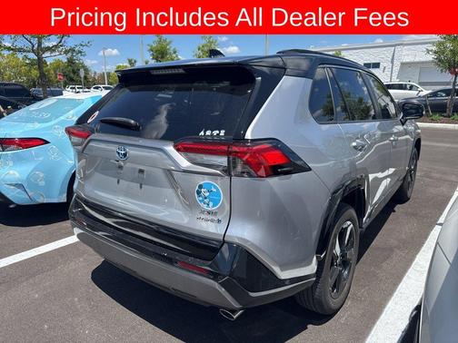 Silver Sky Metallic w/Midnight Black Roof 2020 Toyota RAV4 Hybrid SE