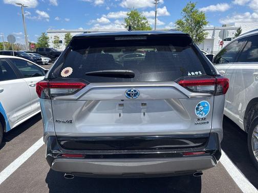 Silver Sky Metallic w/Midnight Black Roof 2020 Toyota RAV4 Hybrid SE