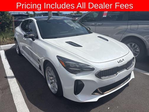 Snow White Pearl 2023 Kia Stinger GT-Line