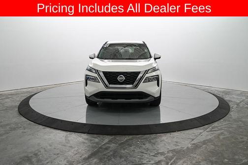 Pearl White Tricoat 2021 Nissan Rogue SV