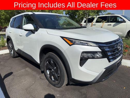 Everest White Pearl 2025 Nissan Rogue SV