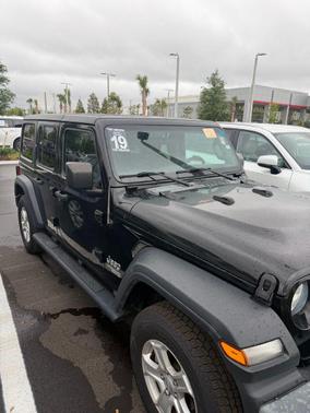2019 Jeep Wrangler Unlimited Sport