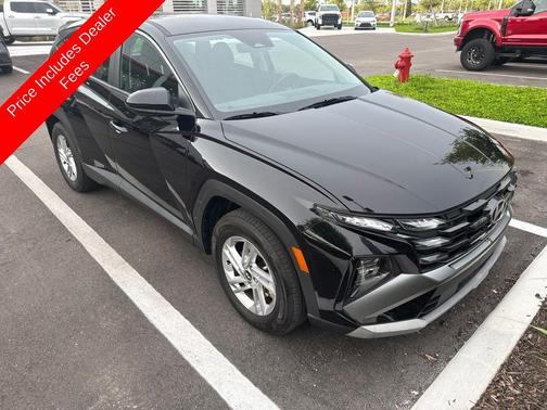 Phantom Black 2025 Hyundai TUCSON SE