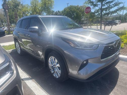 Heavy Metal 2026 Toyota Highlander Limited