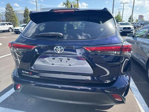 Blueprint 2023 Toyota Highlander LE