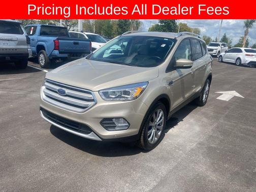 White Gold Metallic 2018 Ford Escape Titanium