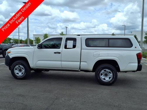 Ice 2023 Toyota Tacoma SR