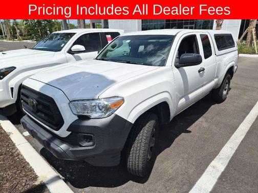 Ice 2023 Toyota Tacoma SR