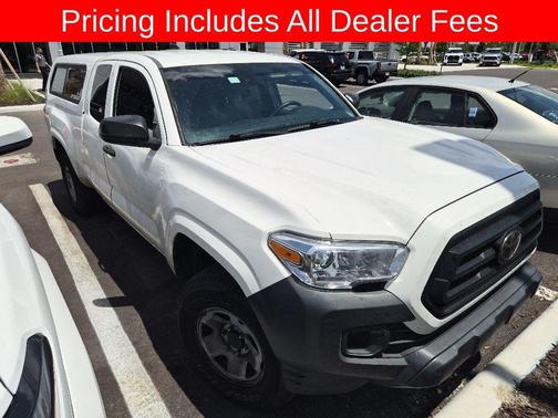 Ice 2023 Toyota Tacoma SR