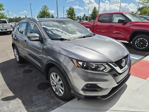 2020 Nissan Rogue Sport SV