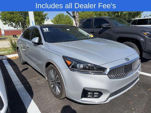 Silky Silver 2017 Kia Cadenza Technology