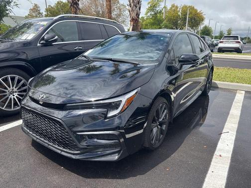 Midnight Black Metallic 2025 Toyota Corolla SE