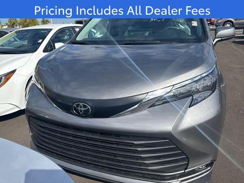 Heavy Metallic 2026 Toyota Sienna XLE