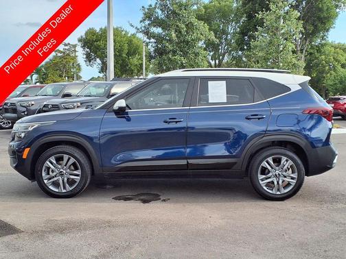 Dark Ocean Blue/White Roof 2021 Kia Seltos S