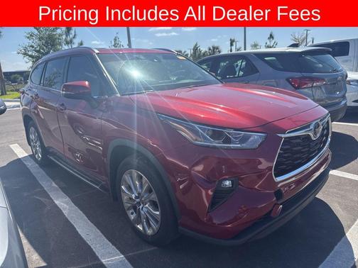 Ruby Flare Pearl 2022 Toyota Highlander Limited