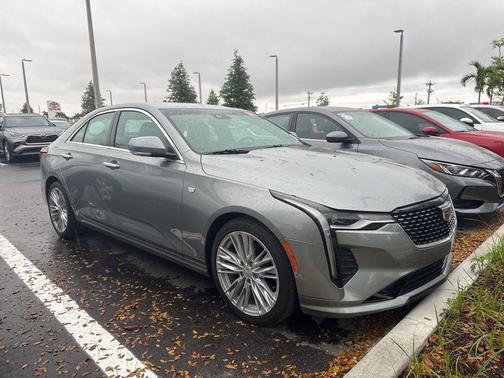 2023 Cadillac CT4 Premium Luxury