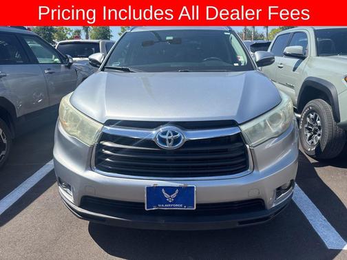 Silver Sky Metallic 2015 Toyota Highlander Hybrid Limited